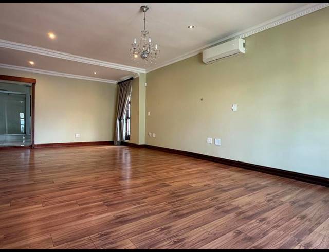 5 BEDROOM PROPERTY TO RENT IN WATERKLOOF RIDGE